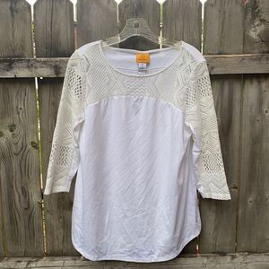 Ruby Rd. Crotchet sleeve top sz. M